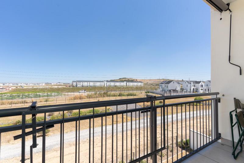 2 Bedroom Property for Sale in The Huntsman Western Cape